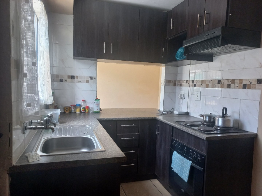 3 Bedroom Property for Sale in Devon Park Village Western Cape